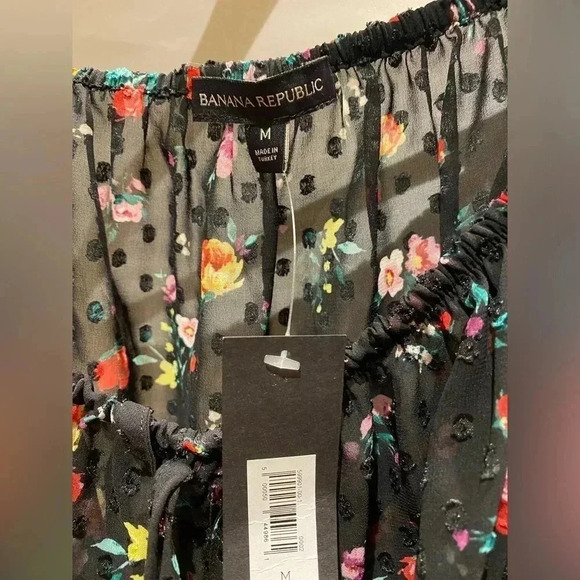 Banana Republic Floral Clip-Dot Cropped Top, Size M - Picture 7 of 7